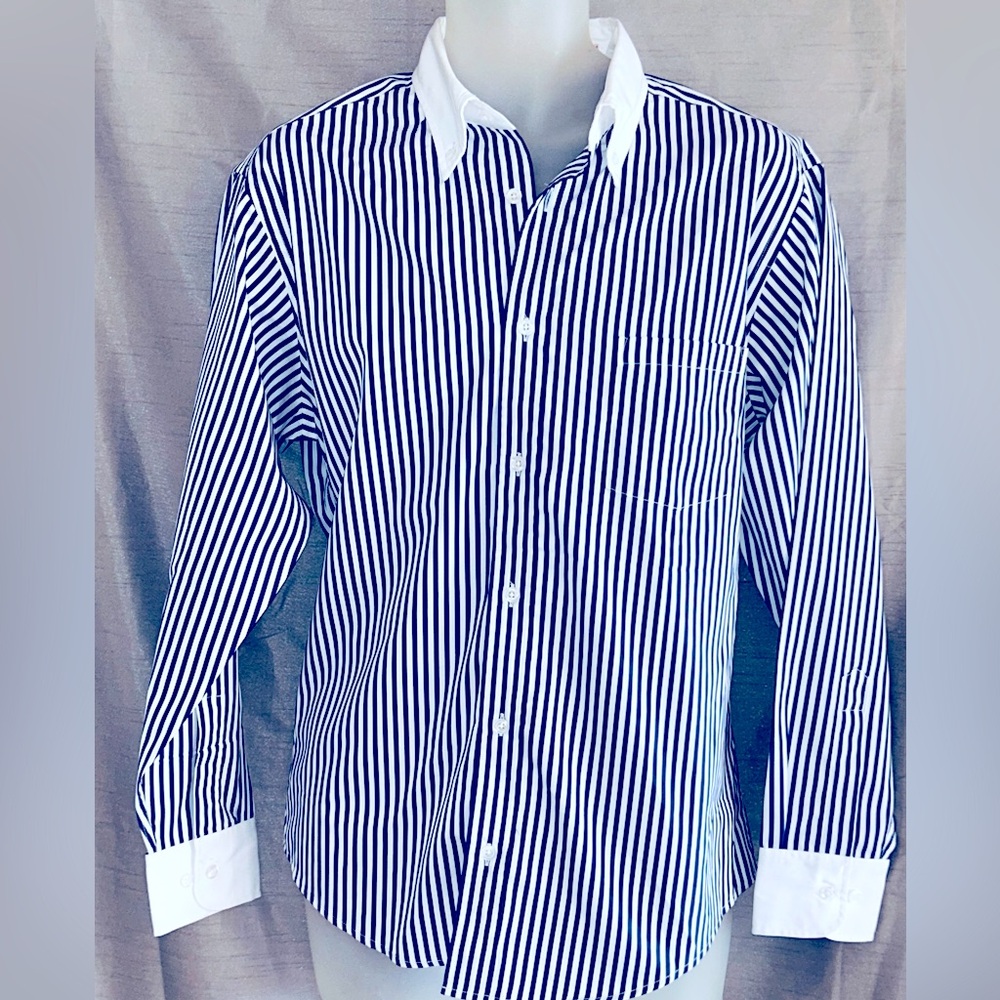 NWOT The Academy New York Blue Striped Dress Shirt Contrast Collar and Cuffs